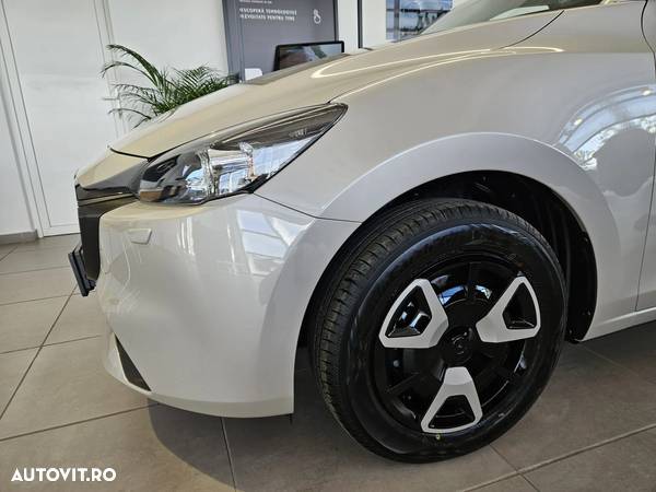 Mazda 2 Skyactiv G90 MHEV Centre-Line - 15