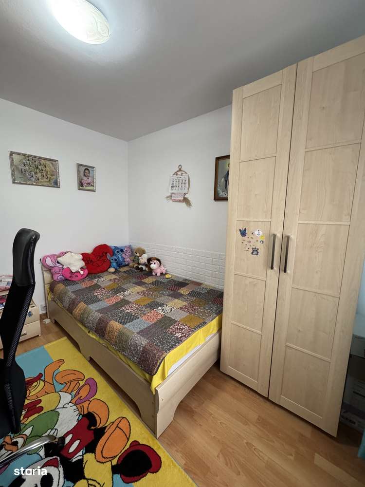 Vand apartament 3 camere decomandat-2