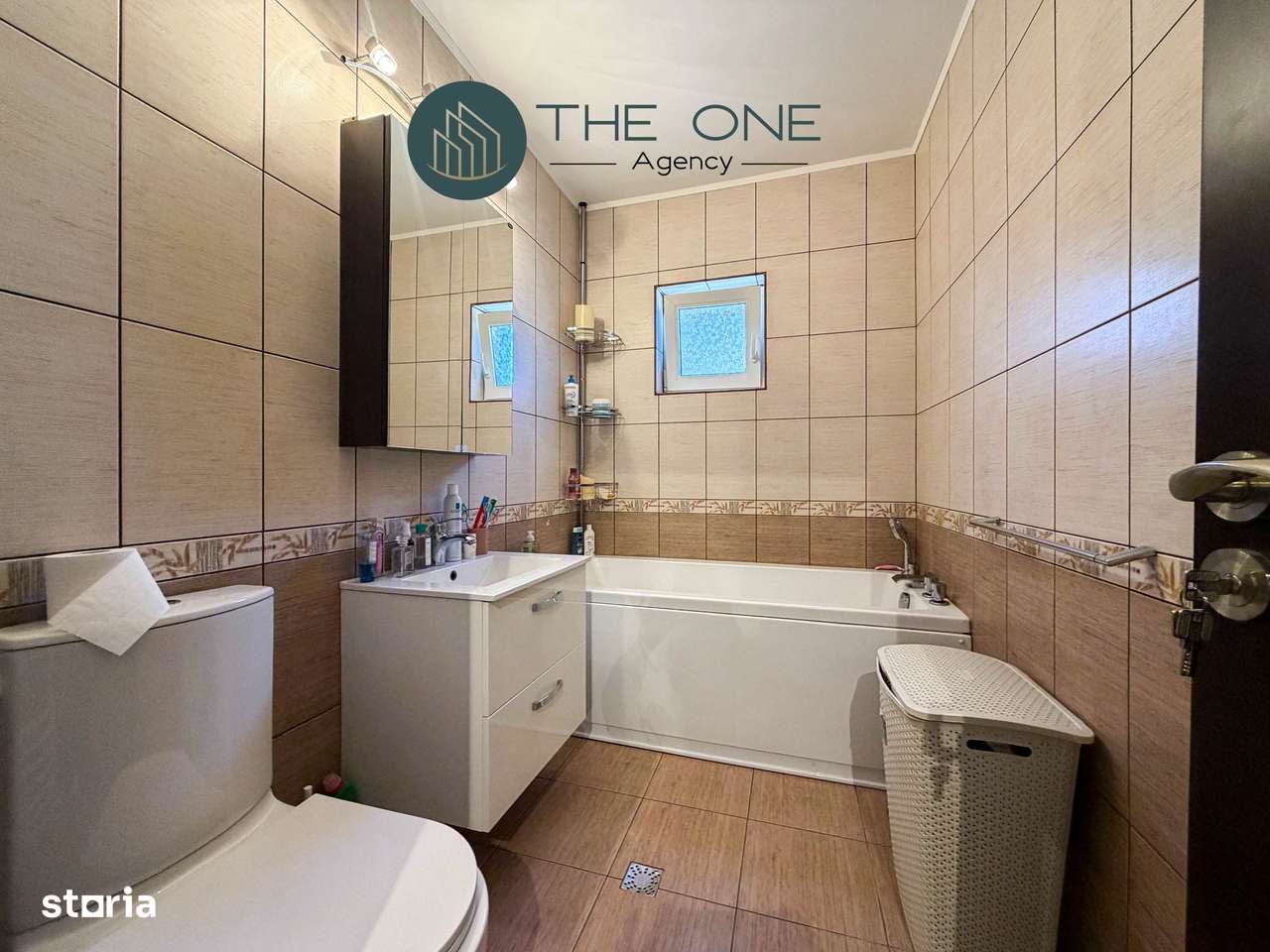 Apartament 2 camere mobilat, baie cu geam, parcare | EROILOR-5