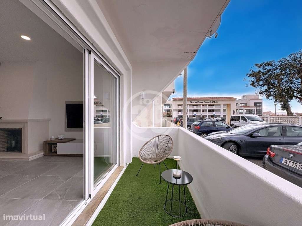 Apartamento T0+1 quarto renovado | Albufeira , Oura-12