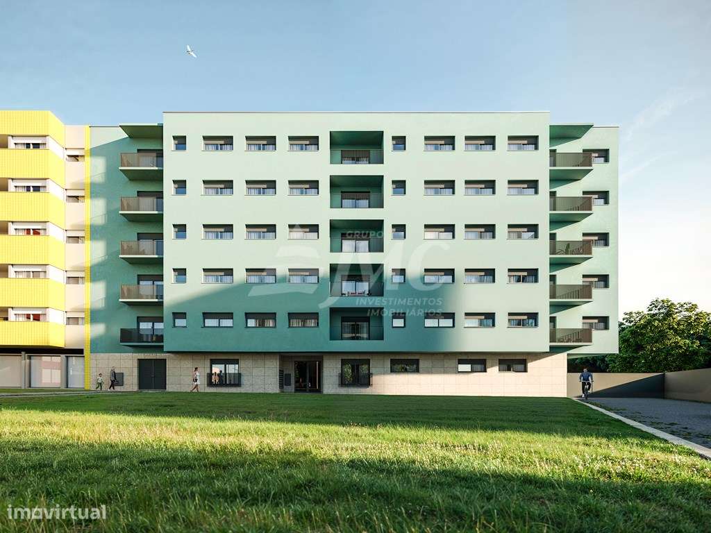 T2 com terraço a 500mts da câmara - Maia - Centro-16