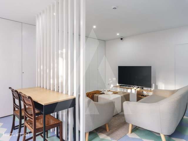 Prédio totalmente requalificado no centro de Aveiro! - Grande imagem: 4/29