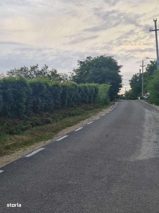 Casa Spatioasa 7 Camere / Teren 2000 mp /  Zona Peris - Imagine principală: 1/20