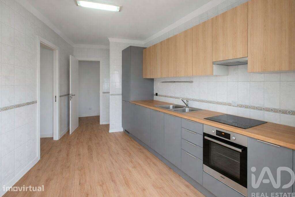 Apartamento T3 em Viana do Castelo e Meadela de 114 m2 - Grande imagem: 2/17