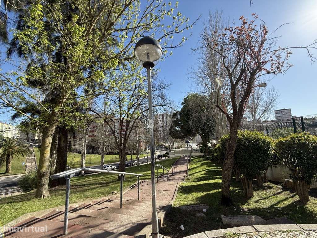 Apartamento T2 em Odivelas-19