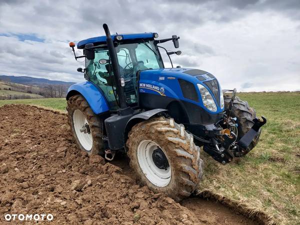 New Holland T7.210 - 6