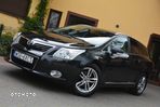 Toyota Avensis 1.8 Sol NAVI - 3