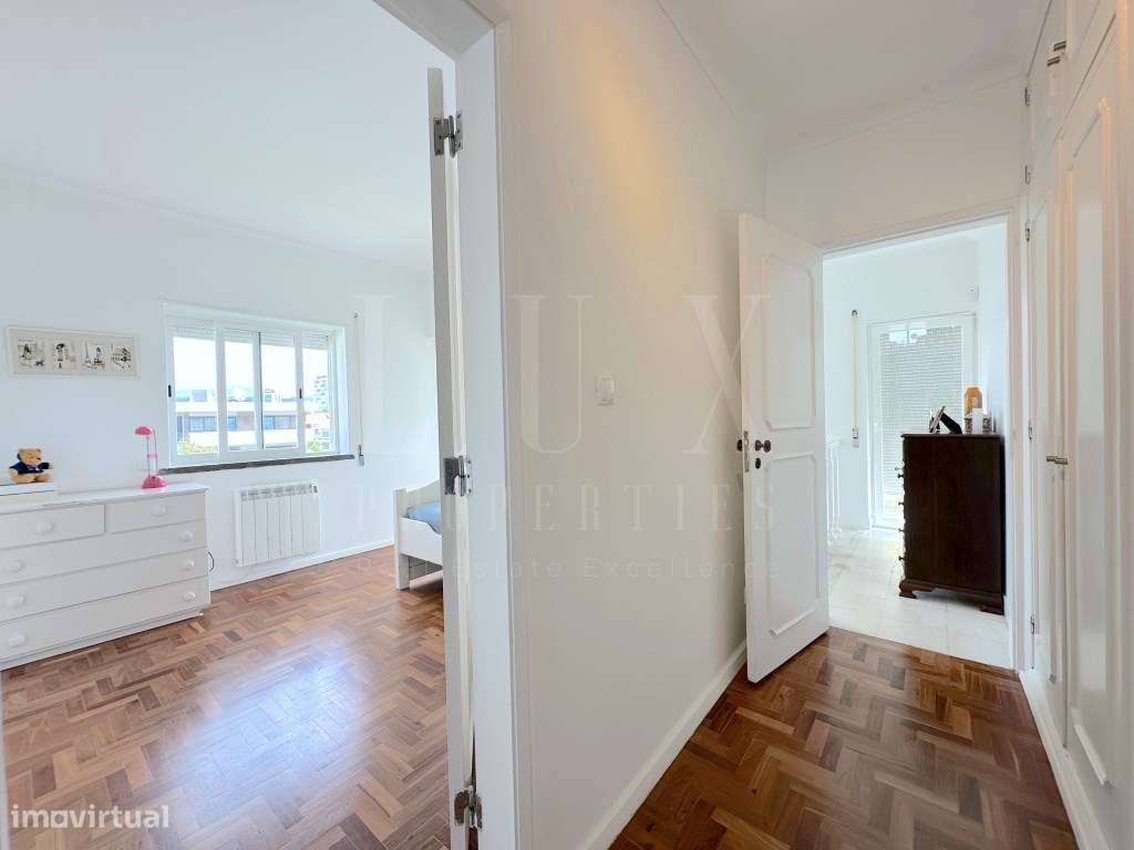 MORADIA DE CHARME EM LOCALIZAÇÃO NOBRE DE CASCAIS-43