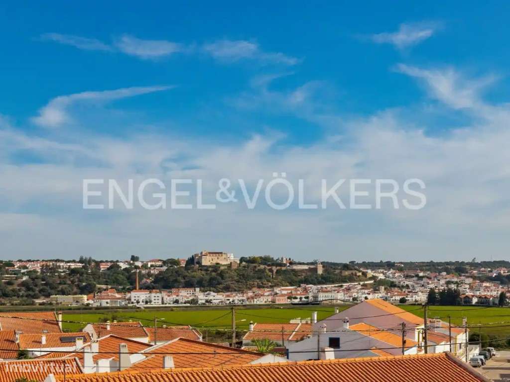 Moradia com vista desafogada em Alcácer do Sal-4