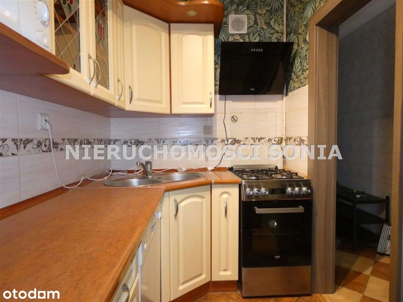 Dwa pokoje Bytków super lokalizacja - Pełny obrazek: 2/12