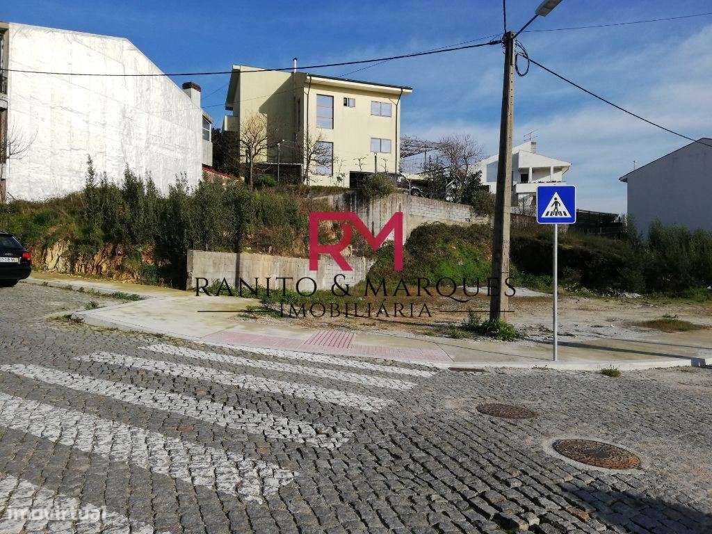 TERRENO PARA CONSTRUÇÃO DE MORADIA GEMINADA EM CAMPO - VALONGO - Grande imagem: 4/11