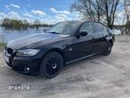 BMW Seria 3 318i - 5