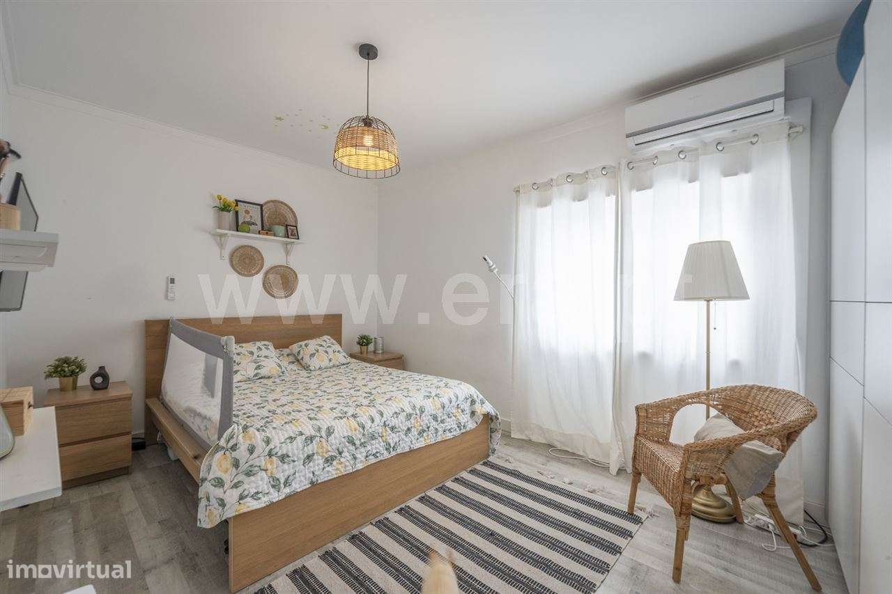 Apartamento T2; Miratejo-10