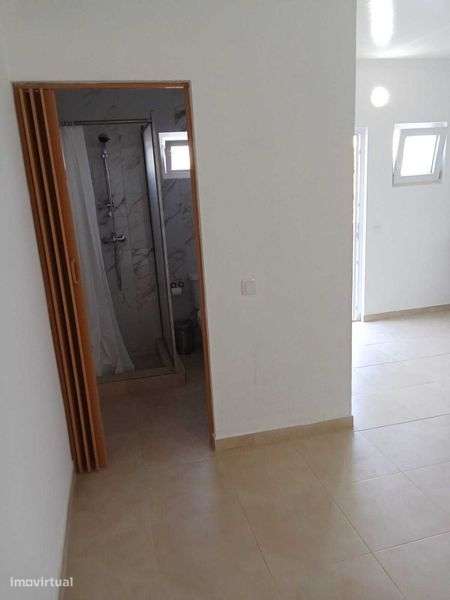 Aluga se T2 anexo - Grande imagem: 5/8