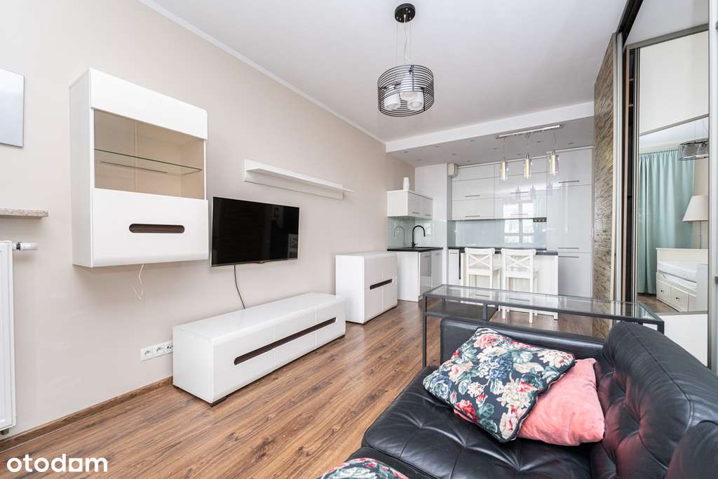 Bez prowizji! Dwa pokoje w ikonicznej lokalizacji-6