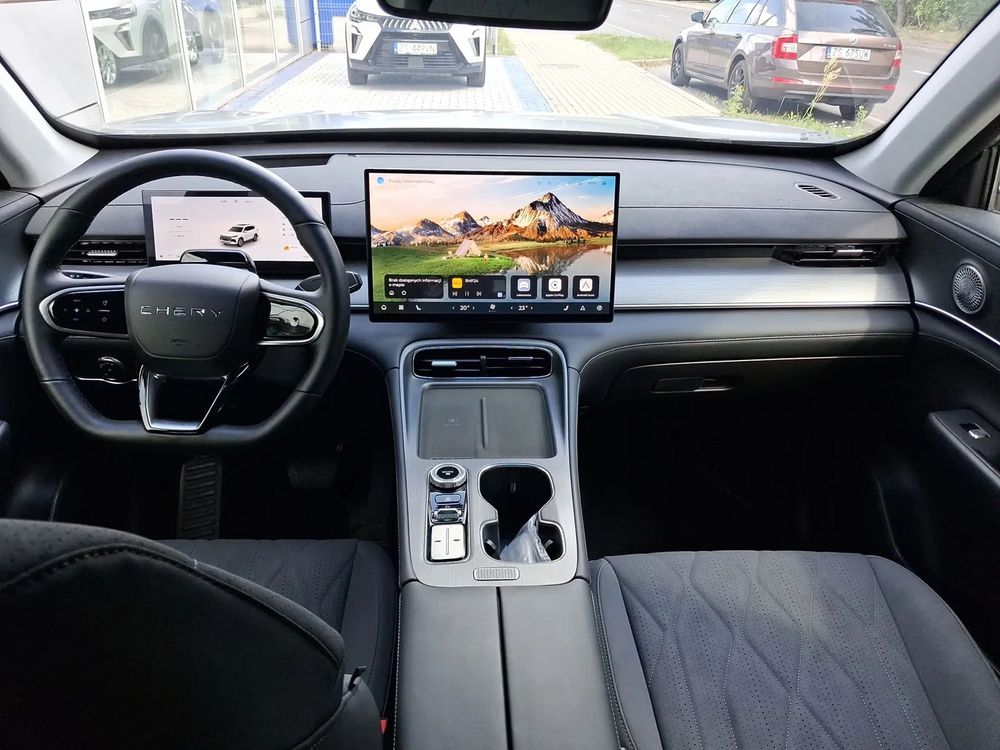 chery tiggo-8