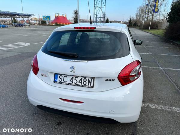 Peugeot 208 VAN - 9