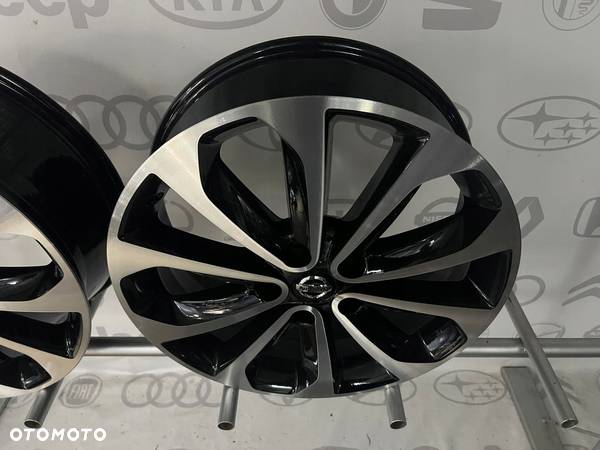 FELGI ALU NISSAN QASHQAI JUKE 18 5X114,3 ET40 ORYGINALNE - 2