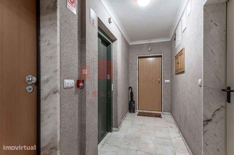 Apartamento T3 no centro da Malveira-2