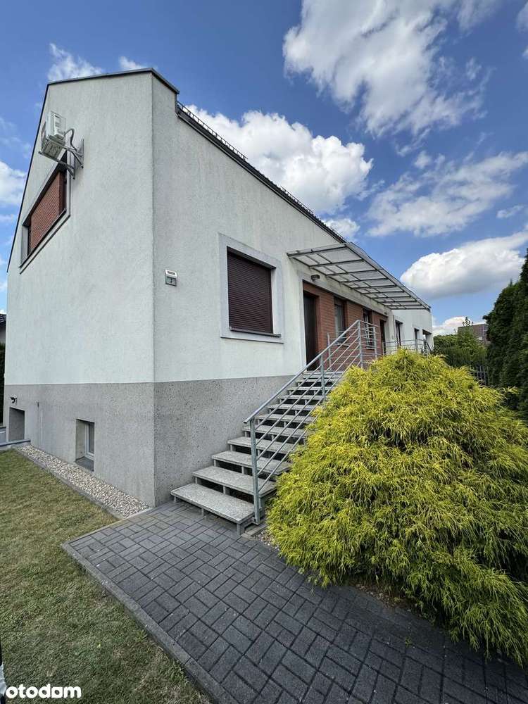 Nowoczesny dom z ogrodem, tarasem, siłownią, piwnicą i garażem - Pełny obrazek: 2/20