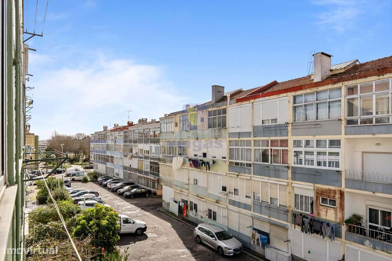 Apartamento T3 Mercês, Rio de Mouro!-13