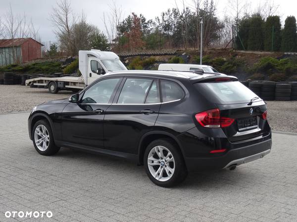 BMW X1 sDrive18d - 8