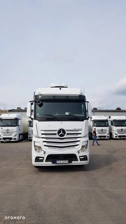 Mercedes-Benz Actros - 5