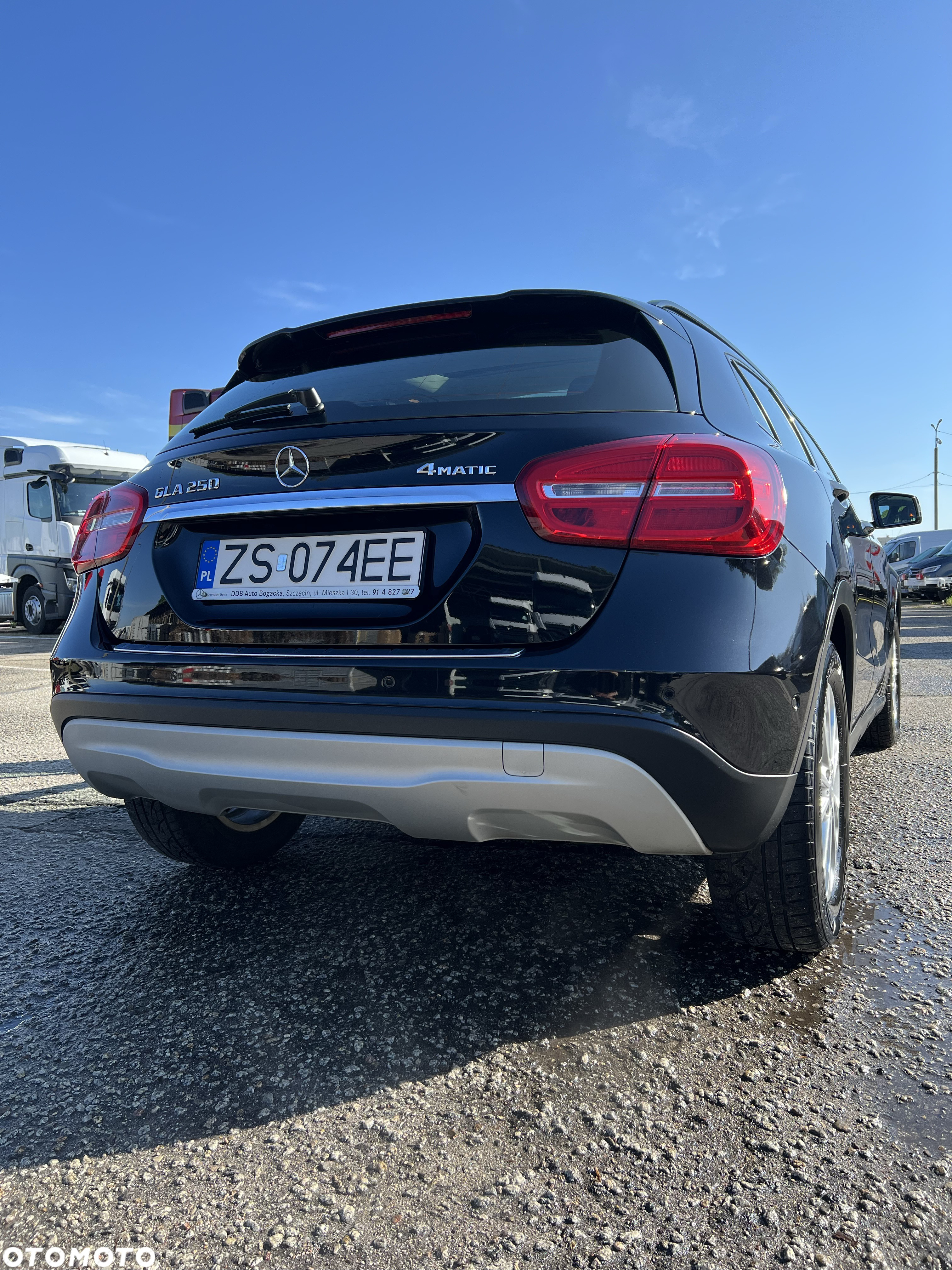 Mercedes-Benz GLA 250 4-Matic - 13