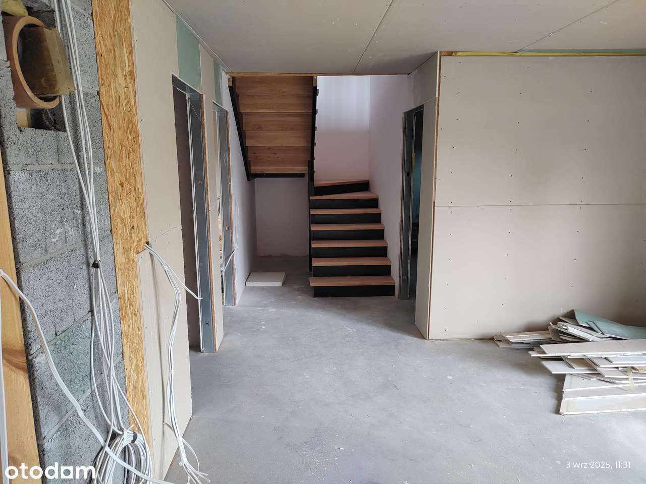 NOWY DOM z bezpośrednim zjazdem z drogi S19 !!! REZERWACJA !!!-8