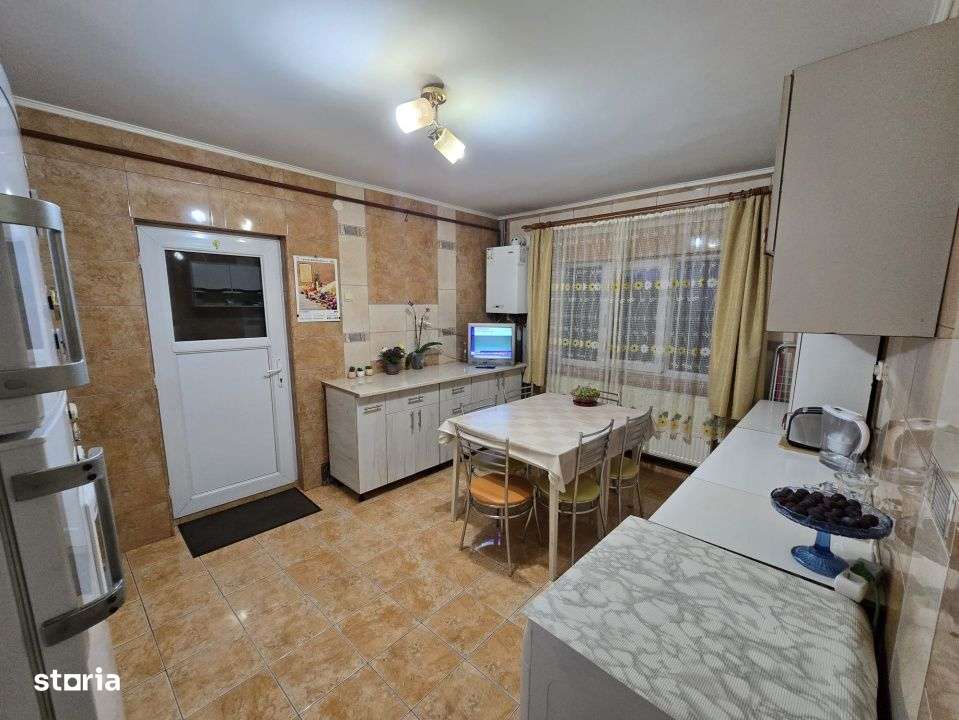 Vila si Teren zona Slava, Mobilata si Utilata - Imagine principală: 5/19