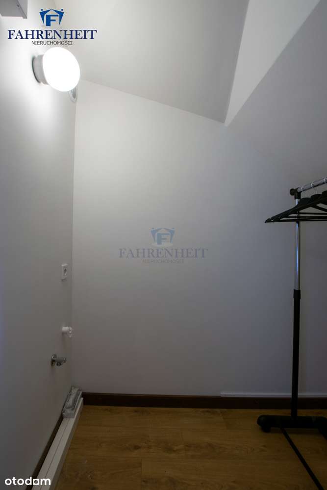 Dom lub 2 lub 3 mieszkania.-11