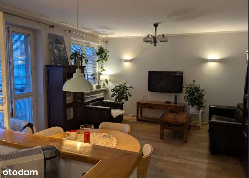 Atrakcyjne, przytulne 4-pokojowe na Bielanach-2