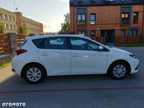 Toyota Auris 1.33 VVT-i Active - 20