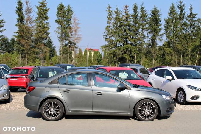 Chevrolet Cruze 2.0 LT - 4