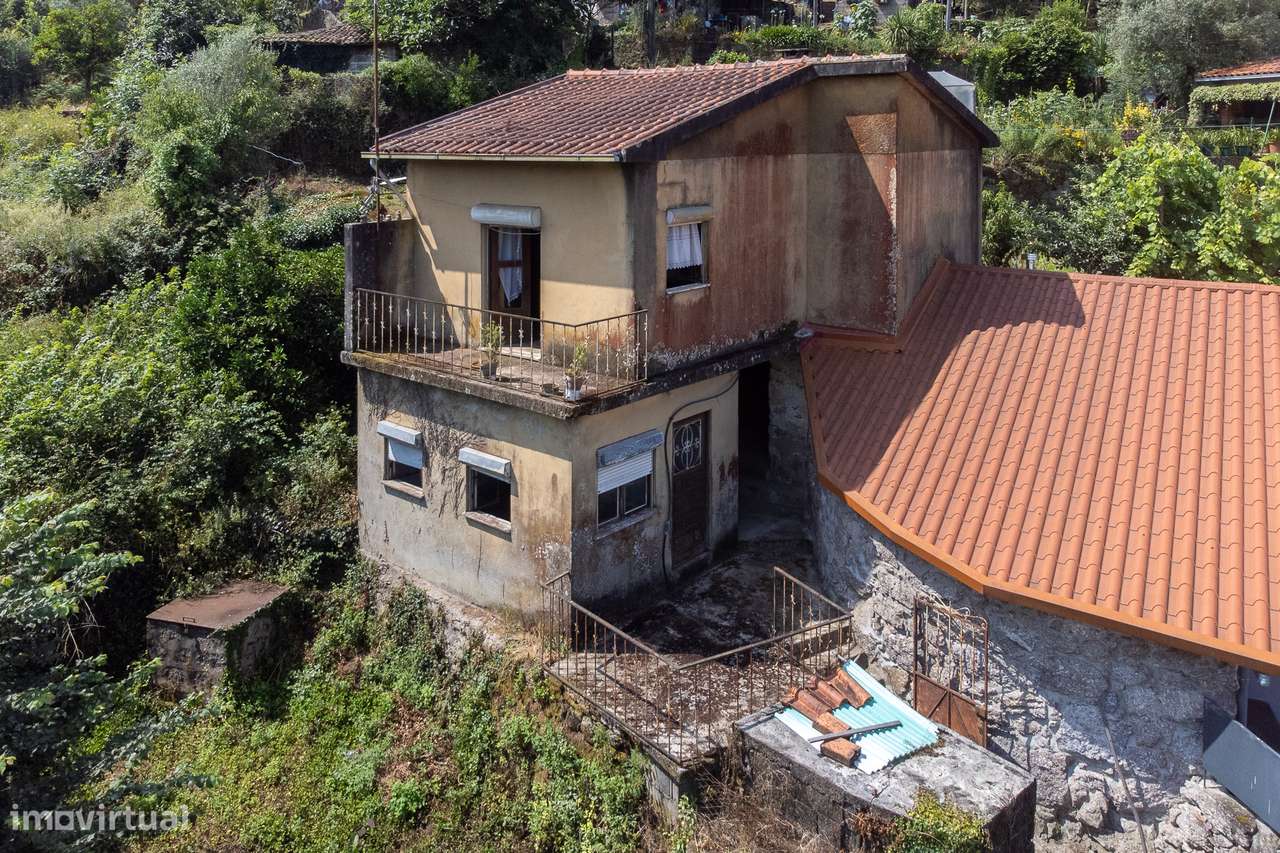 Moradia para Restauro, São João de Rei, Póvoa de Lanhoso-10