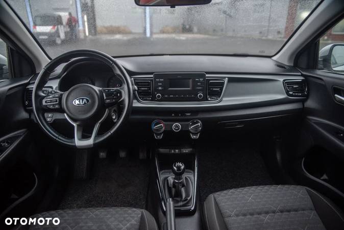 Kia Rio 1.2 Attract - 12