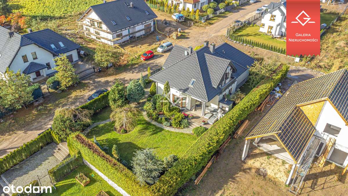 Nowoczesny dom w spokojnej okolicy | Otomin - Pełny obrazek: 1/20