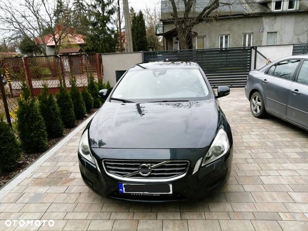 Volvo S60 D3 Kinetic - 3