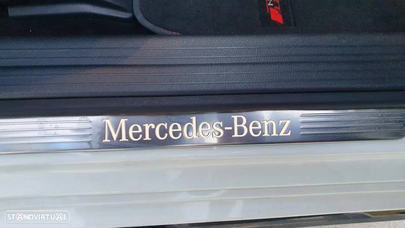 Mercedes-Benz CLA 200 d Shooting Brake AMG Line Aut. - 36