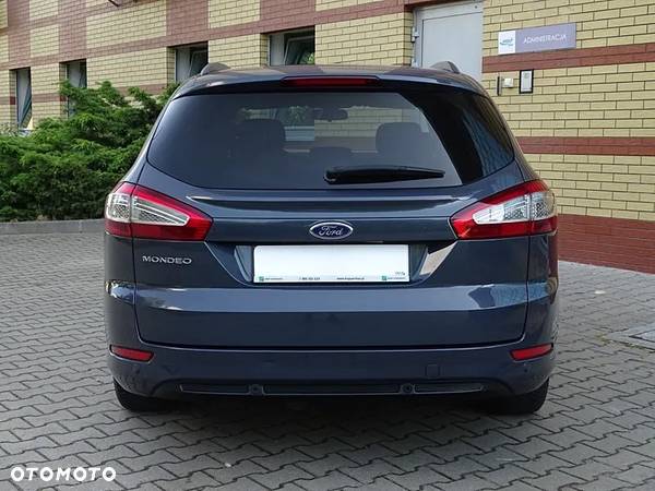 Ford Mondeo 1.6 Platinium X Plus (Titanium) - 12