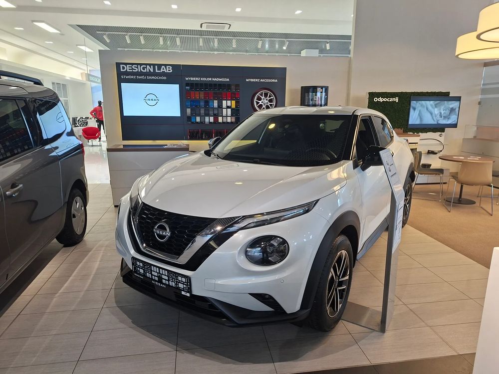 1.0 DIG-T 114 KM Automat + Pakiet zimowy