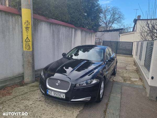 Jaguar XF 2.2D - 3