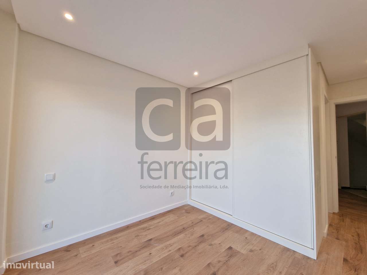 Apartamento T3 Novo com possibilidade de fazer Duplex-12