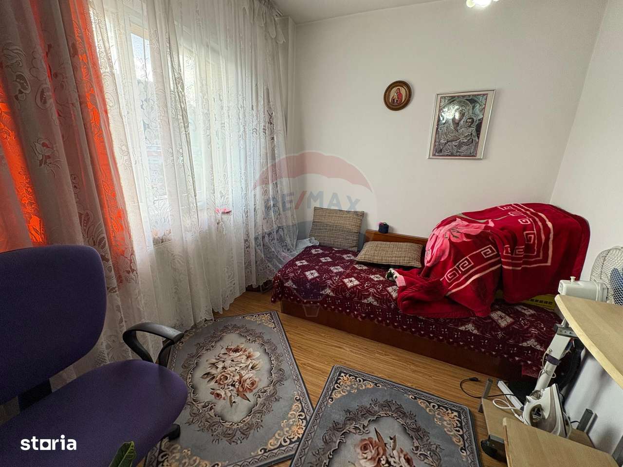 Apartament spațios cu 4 camere, vedere spectaculoasă, intrare Racadau-18
