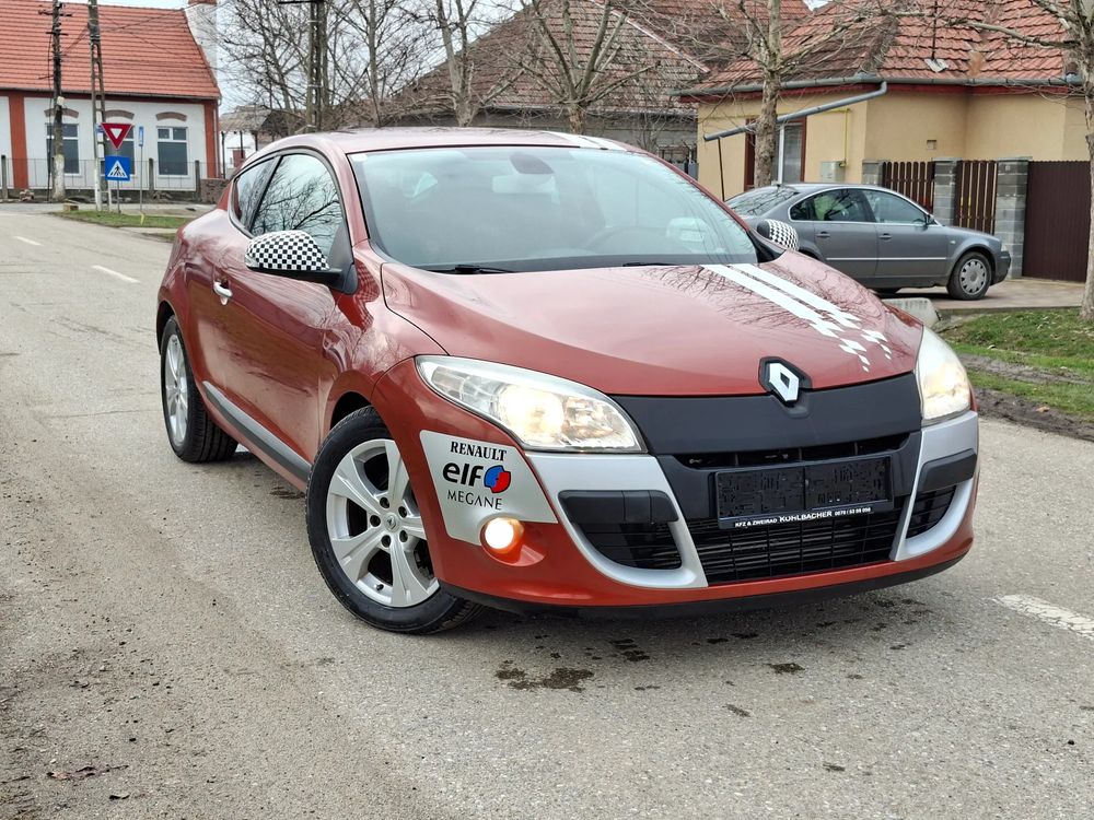 Renault Megane III [2008 - 2016] ENERGY dCi 110 Start & Stopp Paris 2009
