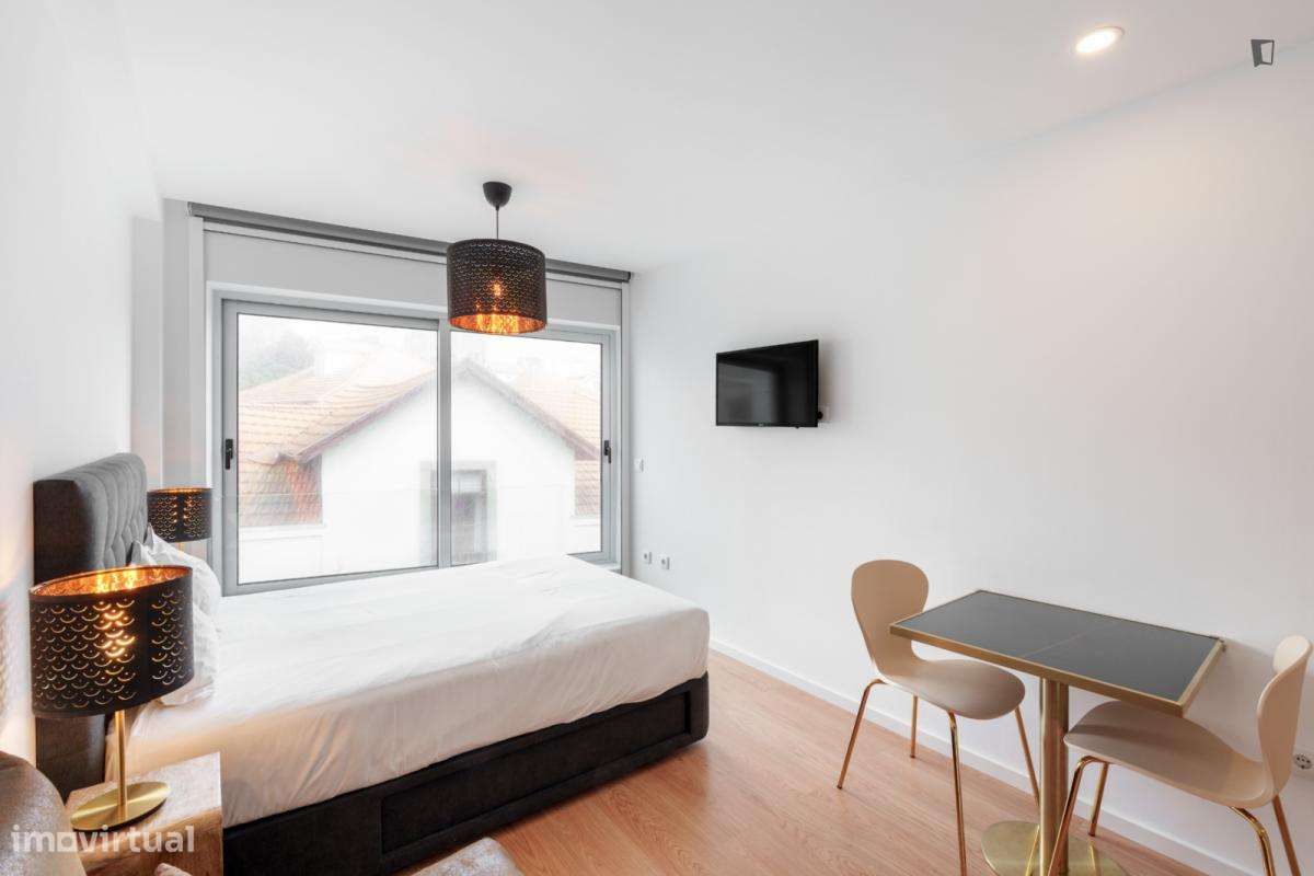 Estúdio - localizado em Foz do Douro Porto - Grande imagem: 4/7