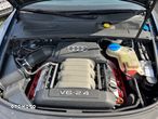 Audi A6 2.4 Multitronic - 17