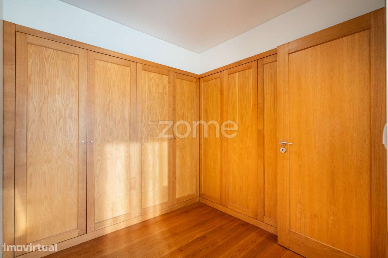 Moradia T4 com piscina | Esposende-16