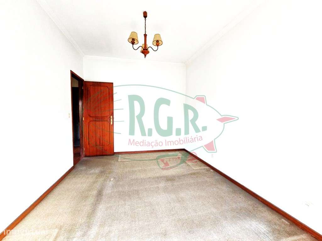 T3 de 3 Frentes | Próximo Estação Comboios Rio Tinto-16