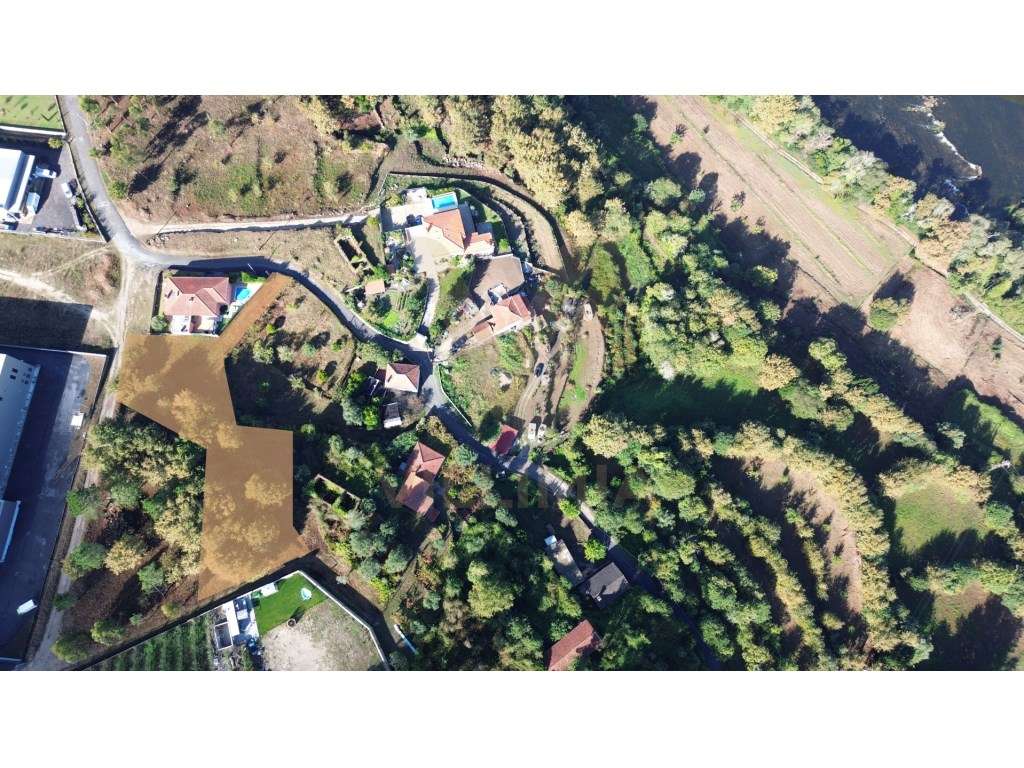 Terreno 2.000 m² - Gemieira, Ponte de Lima - Grande imagem: 4/7